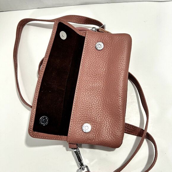 YALUXE Women's Leather Smartphone Crossbody RFID 8" x 5" with XBODY STRAP ONLY - Picture 4 of 5